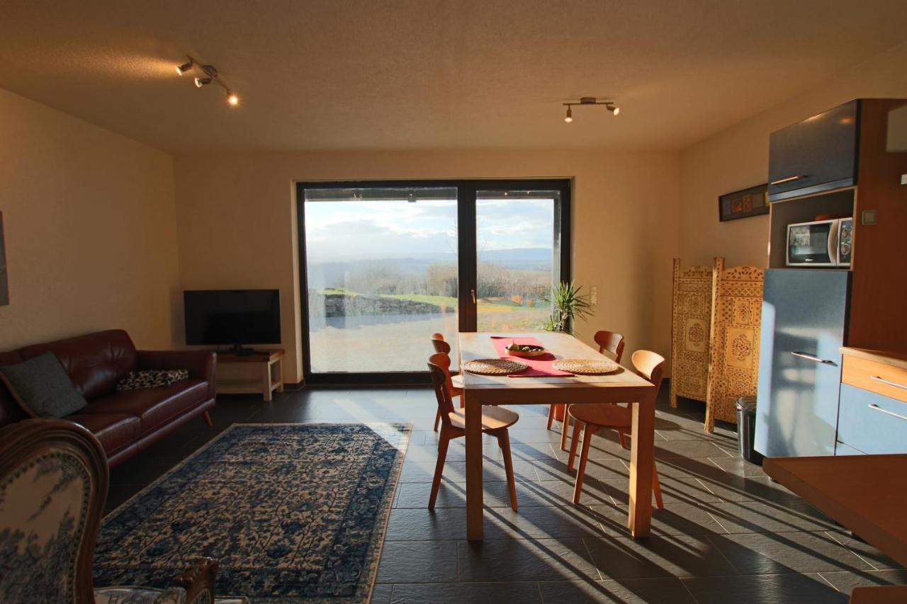 Hunsrueck Valley View Apartment With Cedar Sauna Bruschied Eksteriør bilde