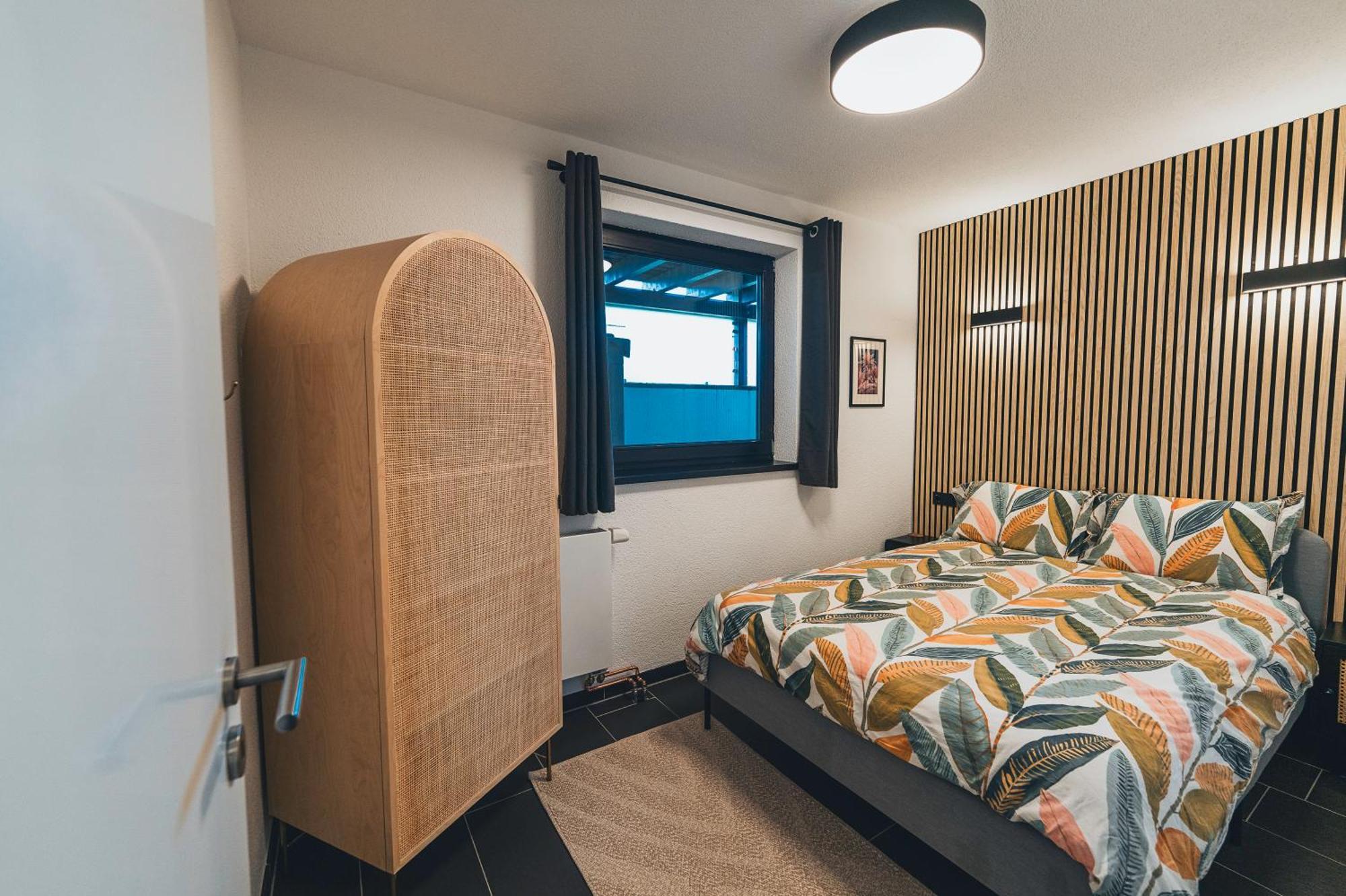 Hunsrueck Valley View Apartment With Cedar Sauna Bruschied Eksteriør bilde