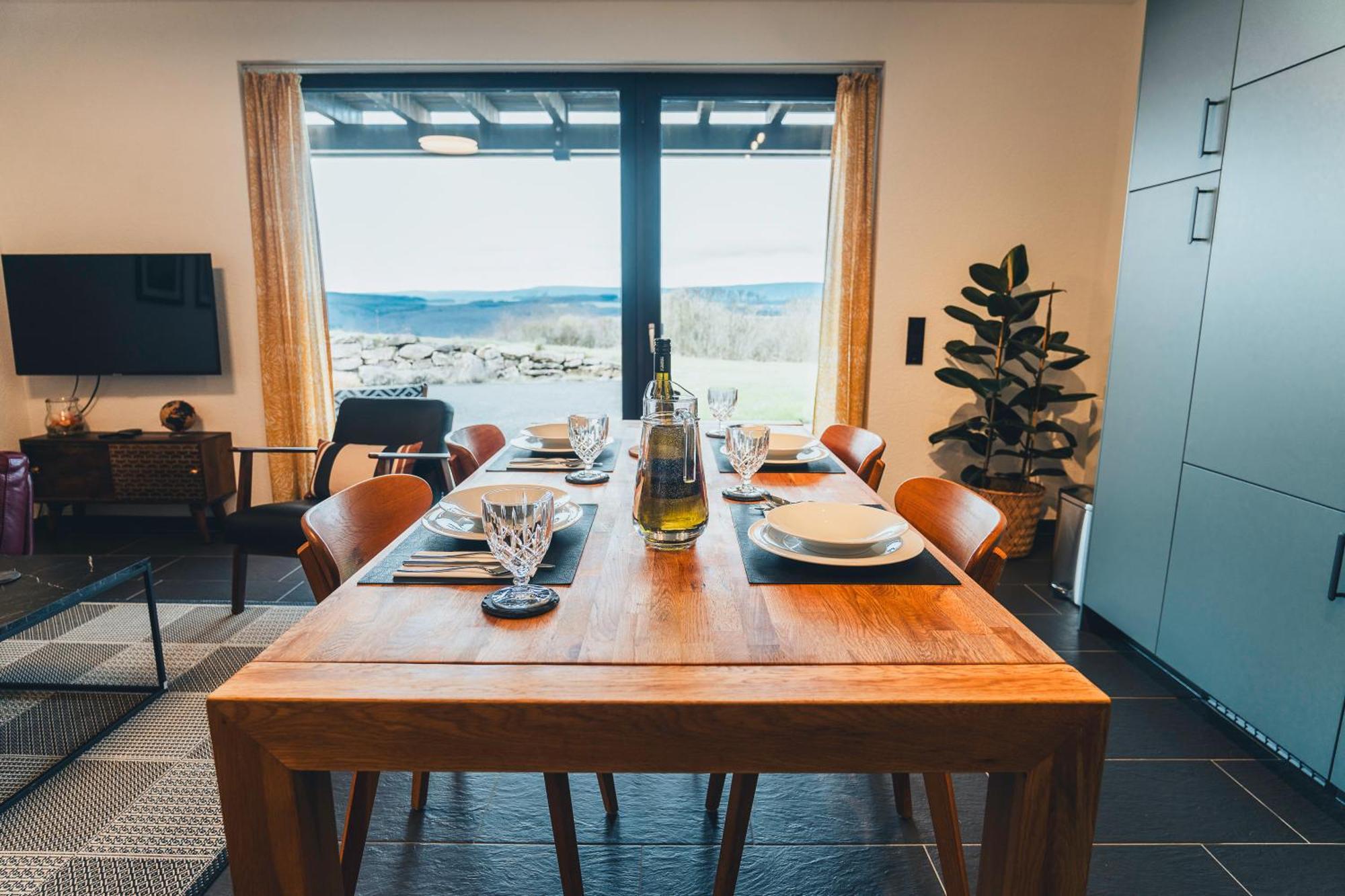 Hunsrueck Valley View Apartment With Cedar Sauna Bruschied Eksteriør bilde